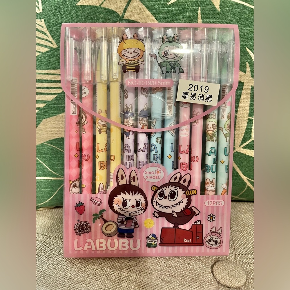 Labubu pens
